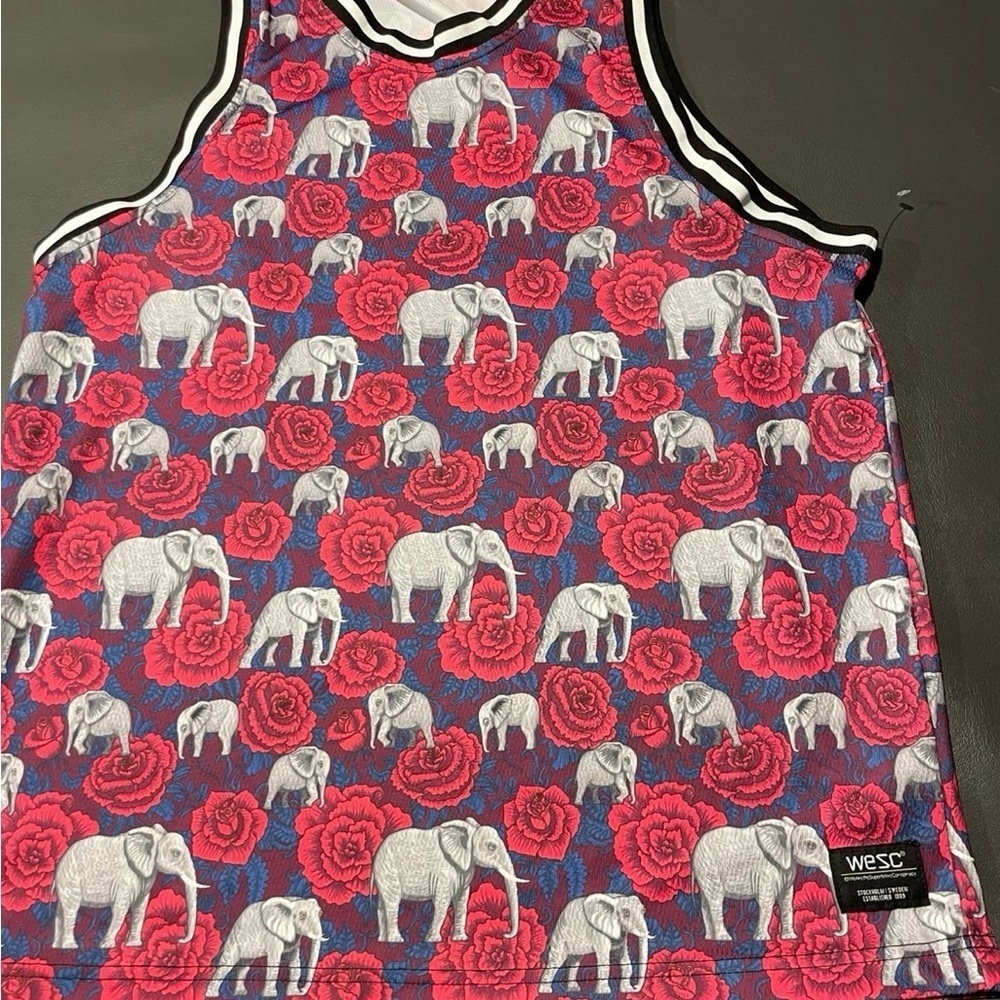WeSC Mens L & Women XL Basketball Shorts & Tank elephants & Flowers Pink Floral